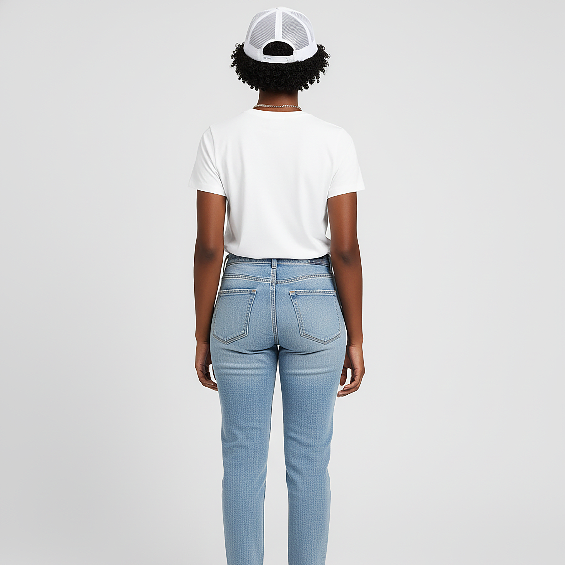 GG LOGO WHITE MESH CAP