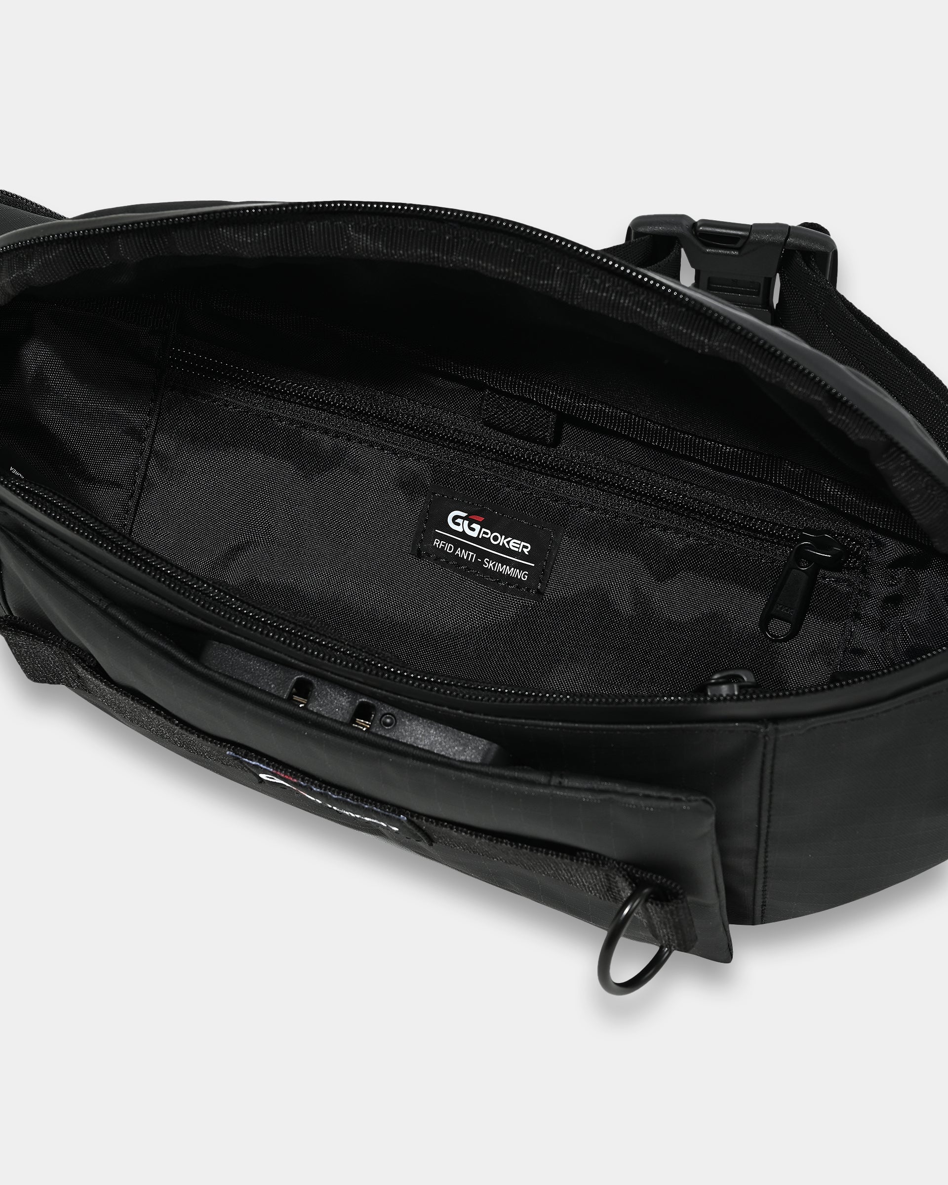 GGPOKER CROSS SHOULDER BAG